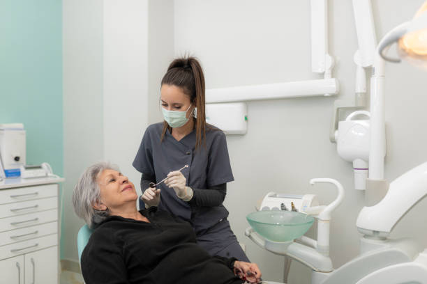 Best Dentist for Tooth Abscess  in Windsor, MO